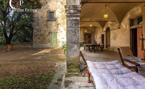 Tuscany| Historic Tuscan Castle With Land For Sale Near Florence