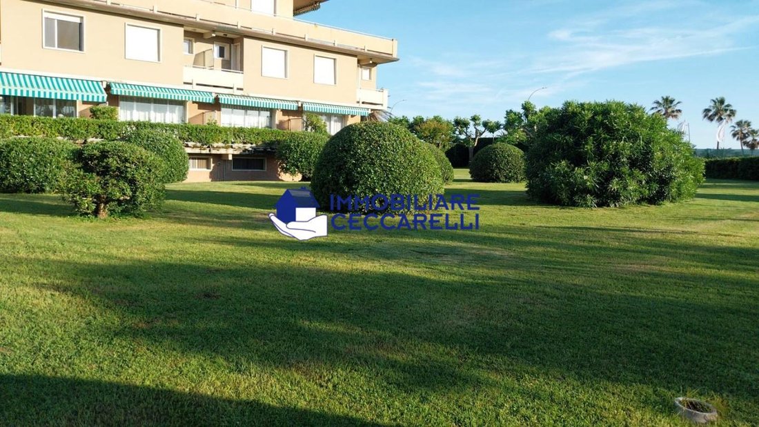 Apartment in Cinquale, Montignoso, Tuscany 1 - 16088543