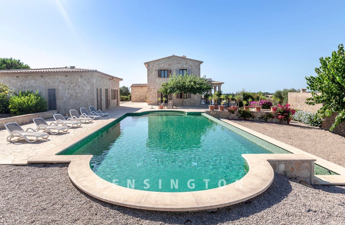 Villa in Manacor, Balearic Islands, Spain 2 - 15137156