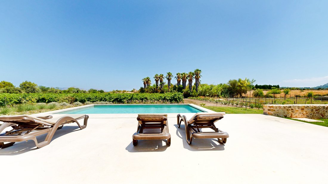 Finca in Pollenca, Balearic Islands, Spain 2 - 16083701