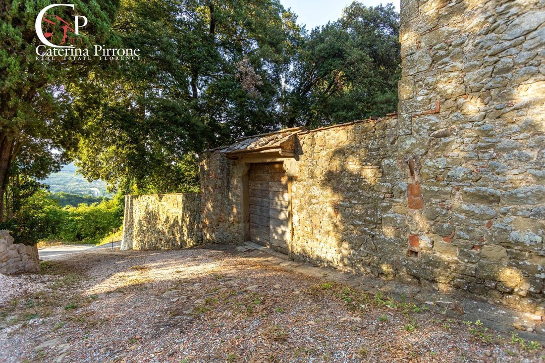 Villa in Rignano sull'Arno, Tuscany, Italy 4 - 16085442