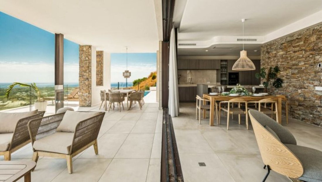 House in Benahavis, Andalusia, Spain 2 - 16084161