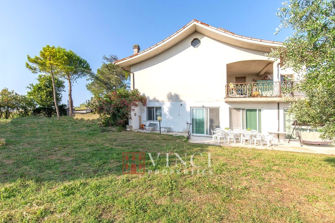 Country House in Sant'Elpidio a Mare, Marche, Italy 3 - 16089833