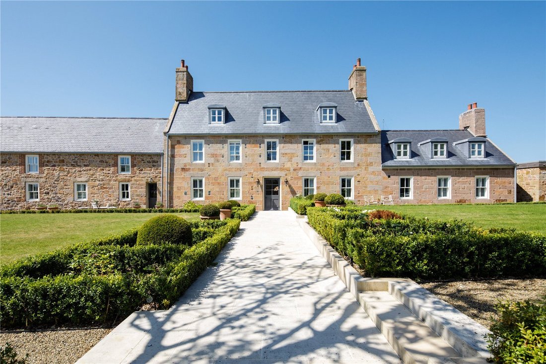 House in England 1 - 16084167