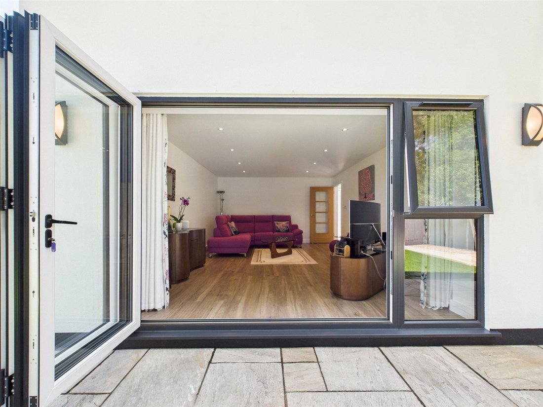 House in West Southbourne, Bournemouth, England 5 - 15305555
