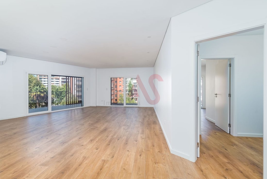 Appartamento a Odivelas, Lisbona, Portogallo 3 - 16002684
