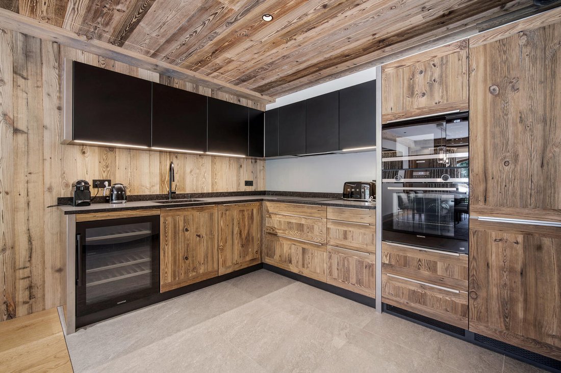 Apartment in Val-d'Isere, Auvergne-Rhône-Alpes, France 5 - 16083763