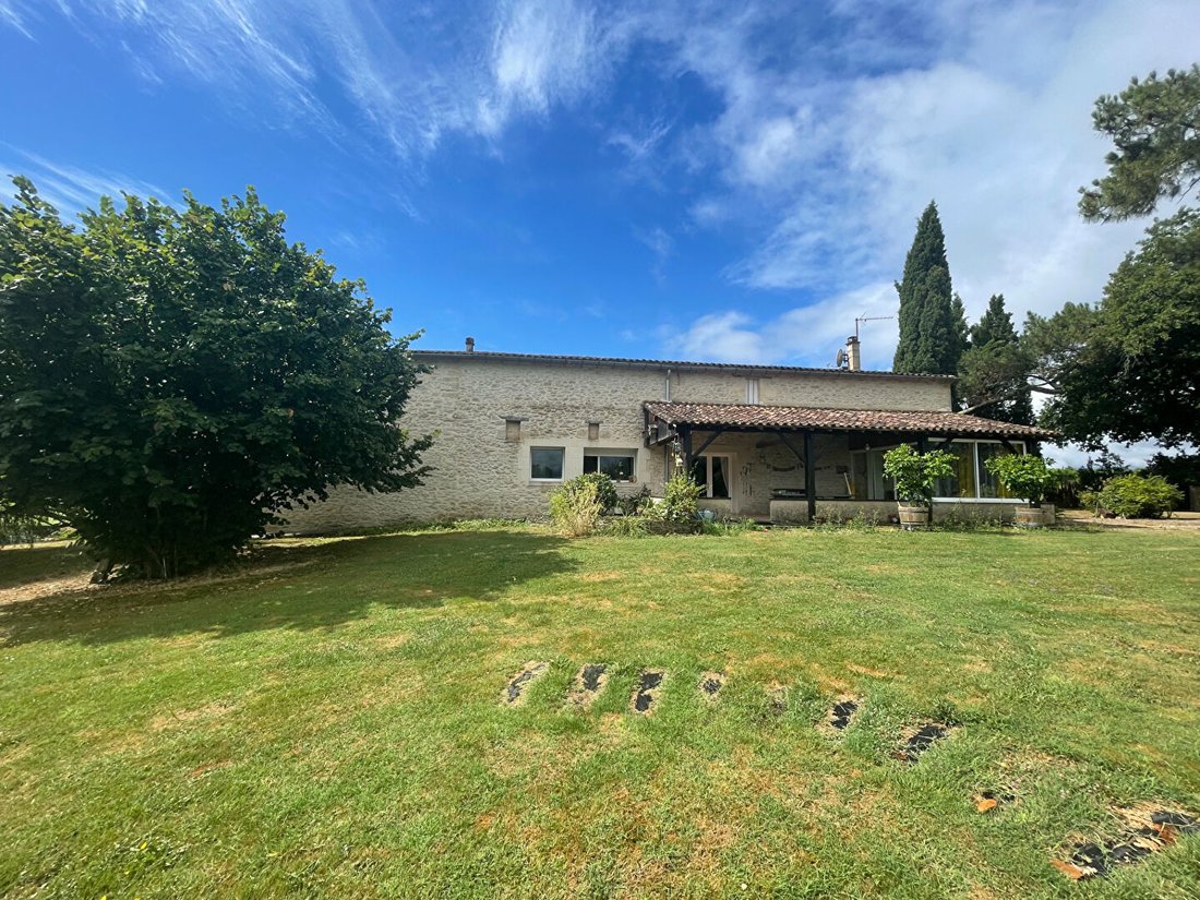 Villa in Arrondissement of Langon, Nouvelle-Aquitaine, France 2 - 16086553