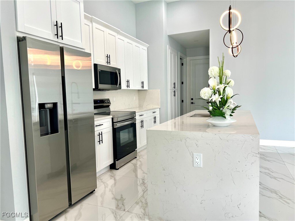 House in Cape Coral, Florida, United States 3 - 16084543