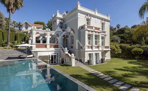 Villa in Juan les Pins-Gallice, Antibes, France 1