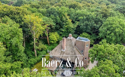 Villa in Bergen, North Holland, Netherlands 1