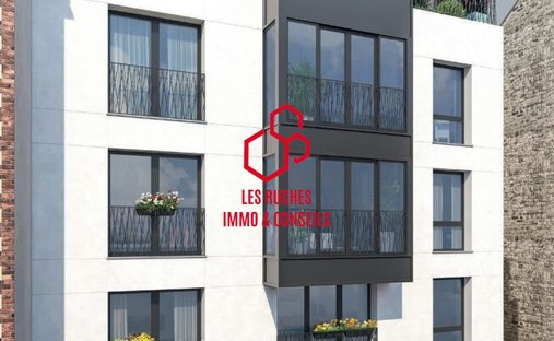 Apartment in Plateau Nord, Suresnes, France 1