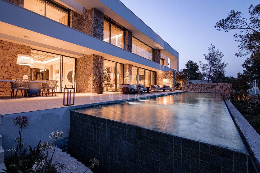 Villa in Santa Eularia des Riu, Balearic Islands, Spain 1 - 16087756