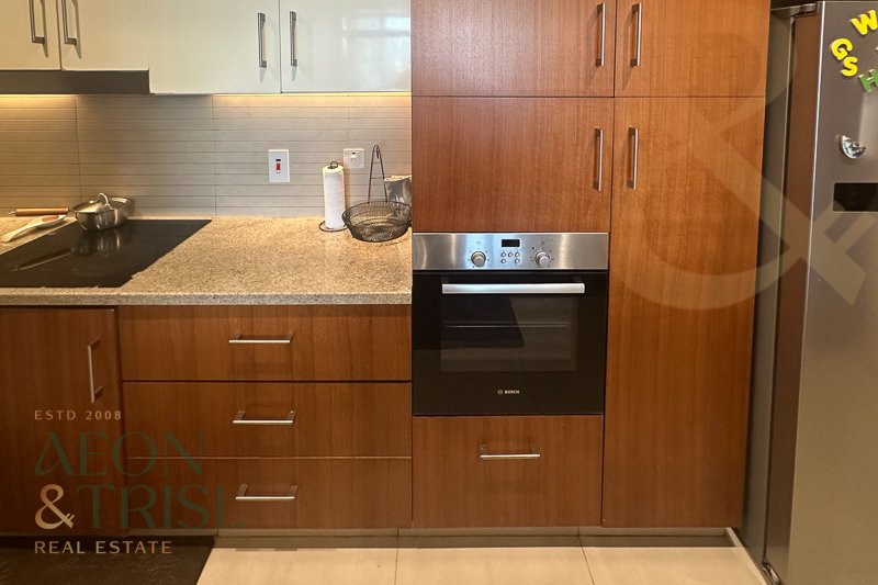 Apartment in JLT / Jumeirah Lakes Towers, Dubai, United Arab Emirates 4 - 16084101