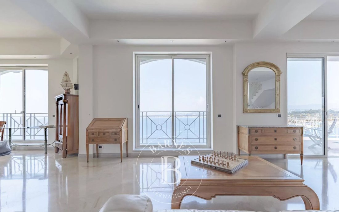 Villa in Nice, Provence-Alpes-Côte d'Azur, France 2 - 11767799