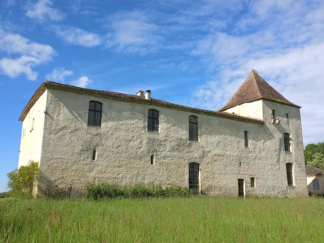 A Timeless Medieval Château, Where History Whispers Through Sunlit Halls