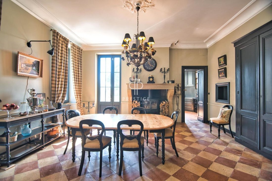Château des Rêves Éternels: A Napoleon III Masterpiece in Aquitaine’s Golden Light