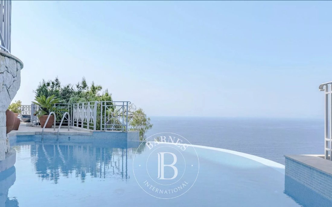 Villa in Nice, Provence-Alpes-Côte d'Azur, France 1 - 11767799