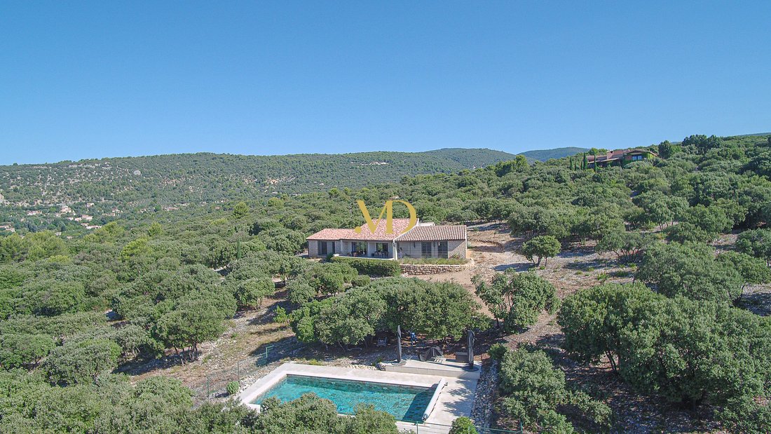 House in Saint-Saturnin-lès-Apt, Provence-Alpes-Côte d'Azur, France 3 - 16088508