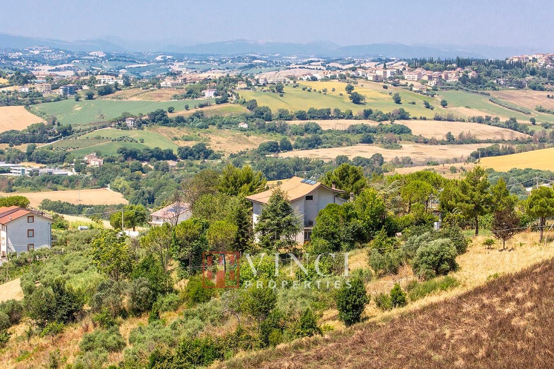 Country House in Sant'Elpidio a Mare, Marche, Italy 5 - 16089833