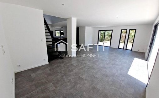 Castle for Sale in Anglès, Occitanie, France