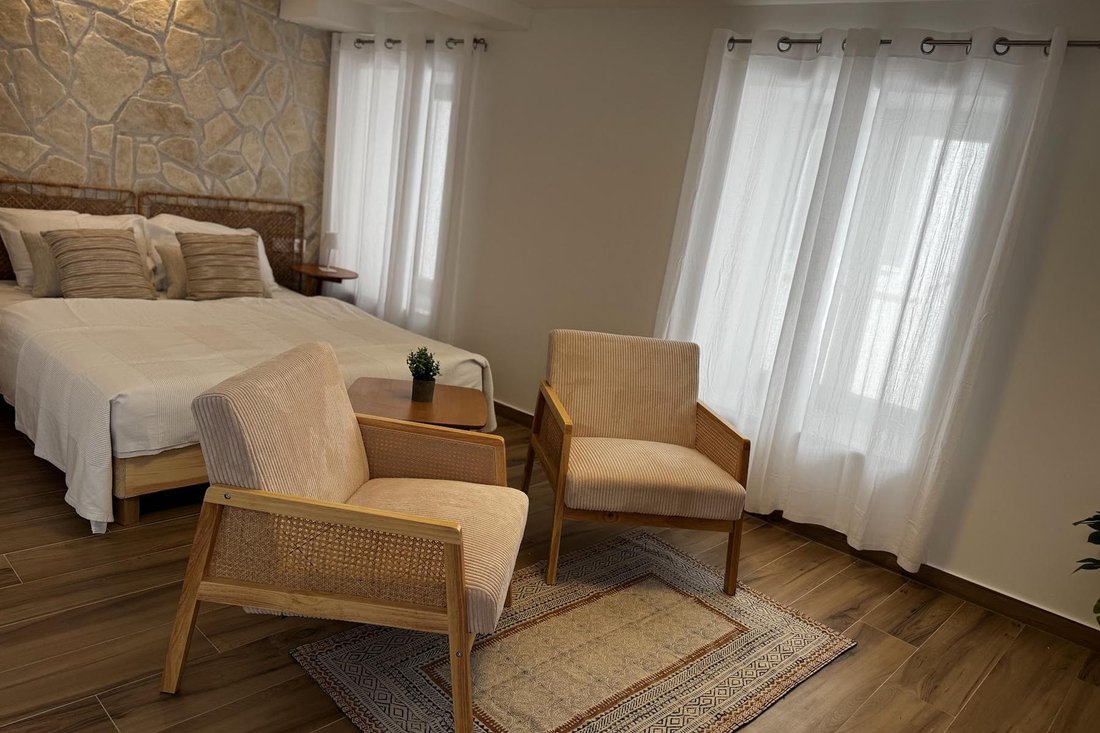 Villa in Kastel Sucurac, Split-Dalmatia County, Croatia 4 - 16085177