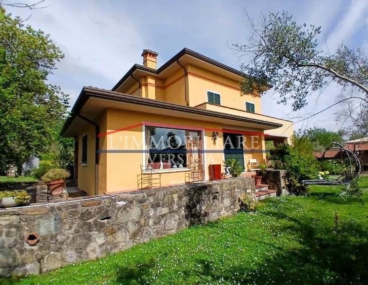 Villa in Fontia-Fossola-Fossone, Marina di Carrara, Tuscany 4 - 16085136