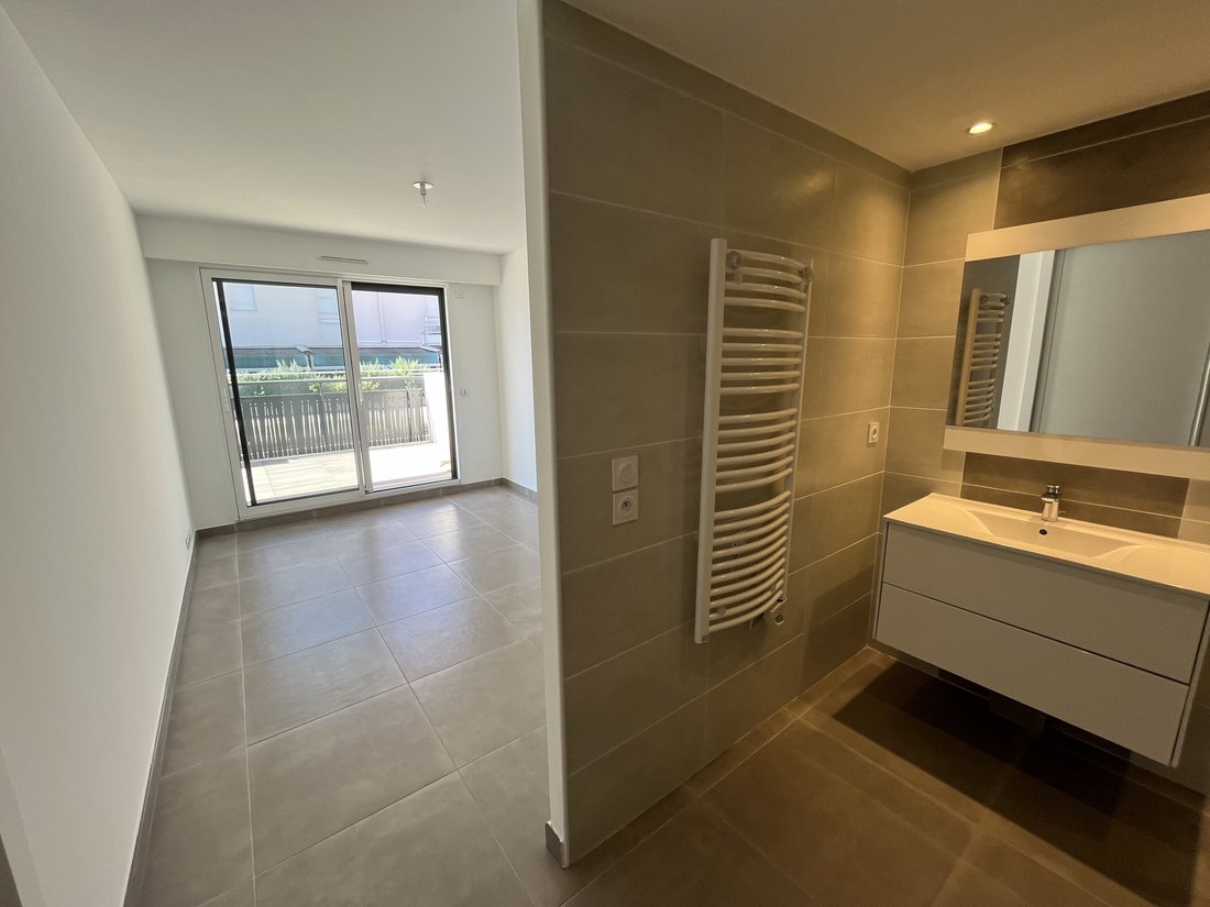 Apartment in Le Dramont-Agay-Anthéor-Le Trayas, Saint-Raphaël, France 4 - 16085192