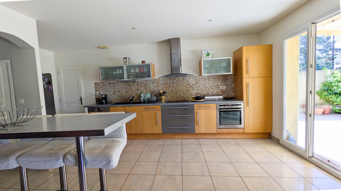 House in Les Freres-Les Cancades-Les Ginestes, Le Beausset, France 5 - 16086557