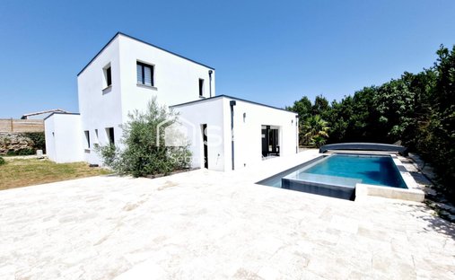 Castle for Sale in Anglès, Occitanie, France
