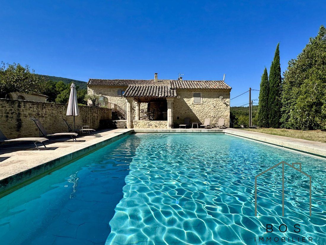 Country House in Bonnieux, Provence-Alpes-Côte d'Azur, France 2 - 16087518