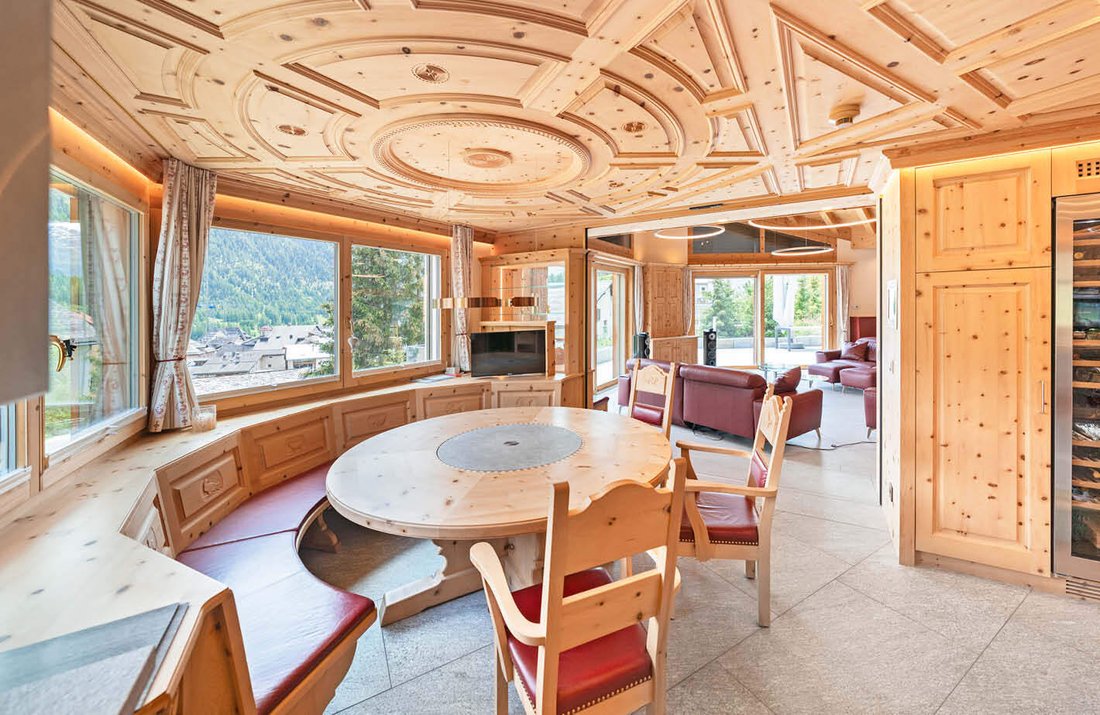 House in La Punt-Chamues-ch, Grisons, Switzerland 2 - 16085558