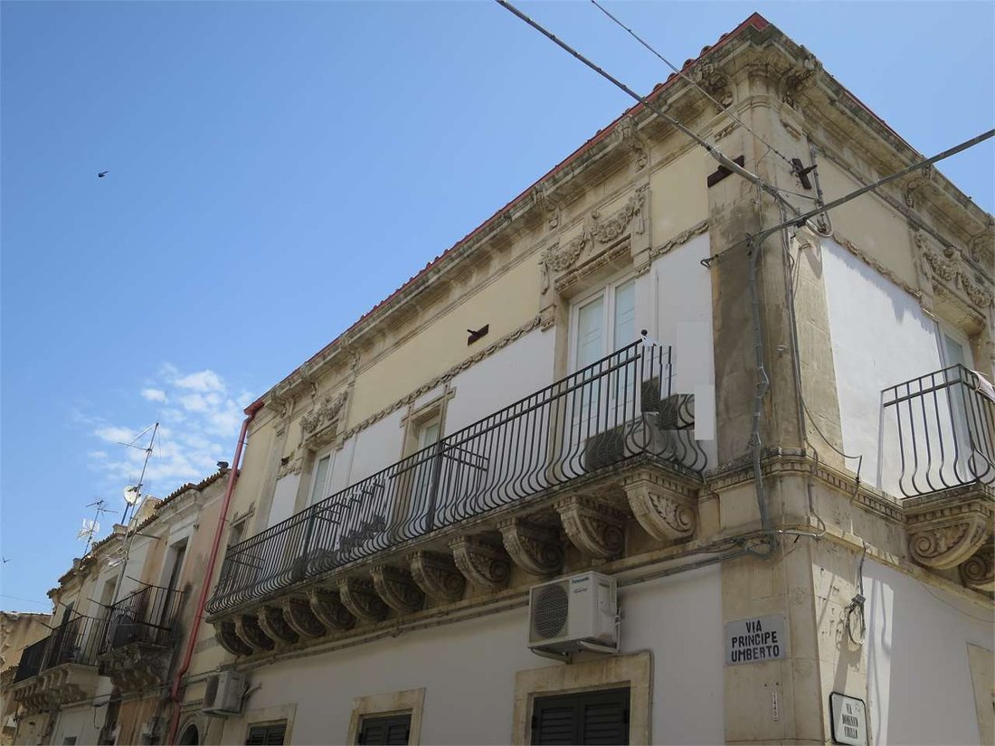 House in Center, Noto, Sicily 2 - 16085094