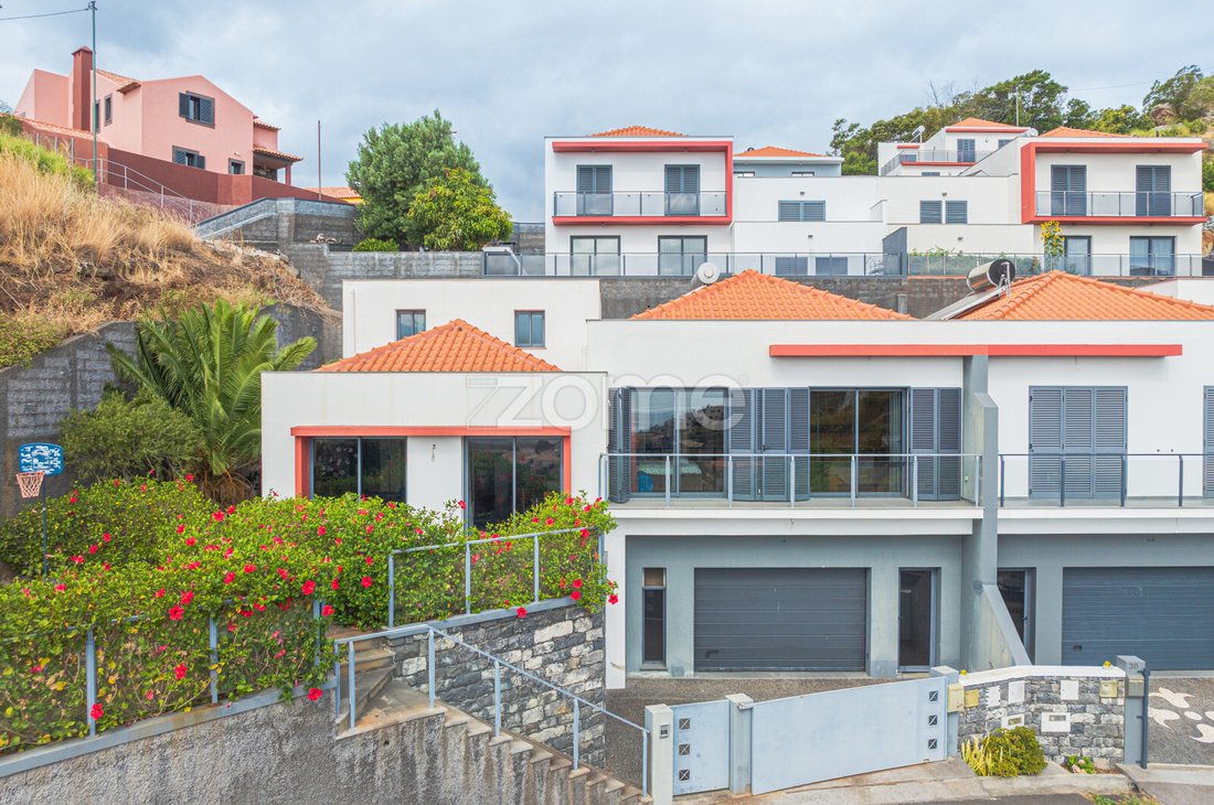 House in Santa Cruz, Madeira, Portugal 1 - 16085477
