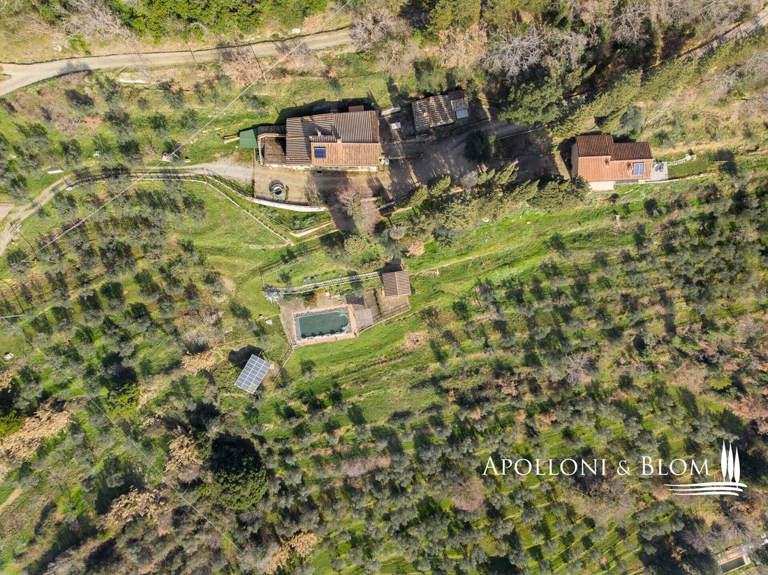 House in Loro Ciuffenna, Tuscany, Italy 4 - 13937410