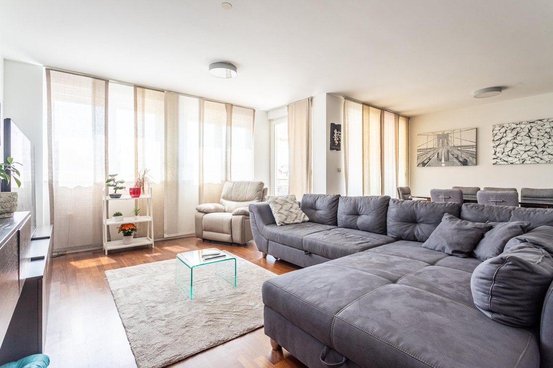 Apartment in Gradski kotar Kman, Split, Split-Dalmatia County 1 - 16085176