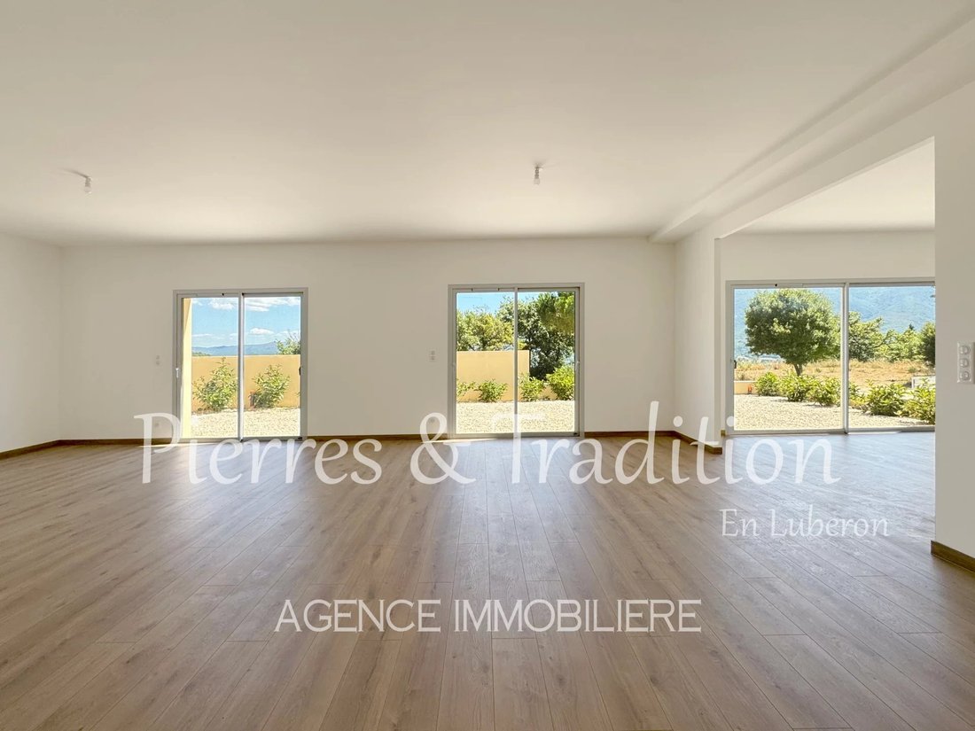 House in Saint-Martin-de-Castillon, Provence-Alpes-Côte d'Azur, France 3 - 16083926