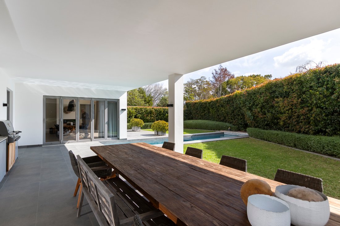 House in Somerset West, Cape Town, South Africa 5 - 16084772