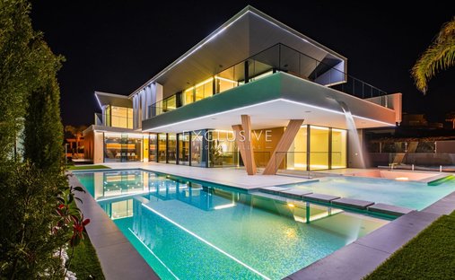 Villa in Olhos de Agua, Algarve, Portugal 1
