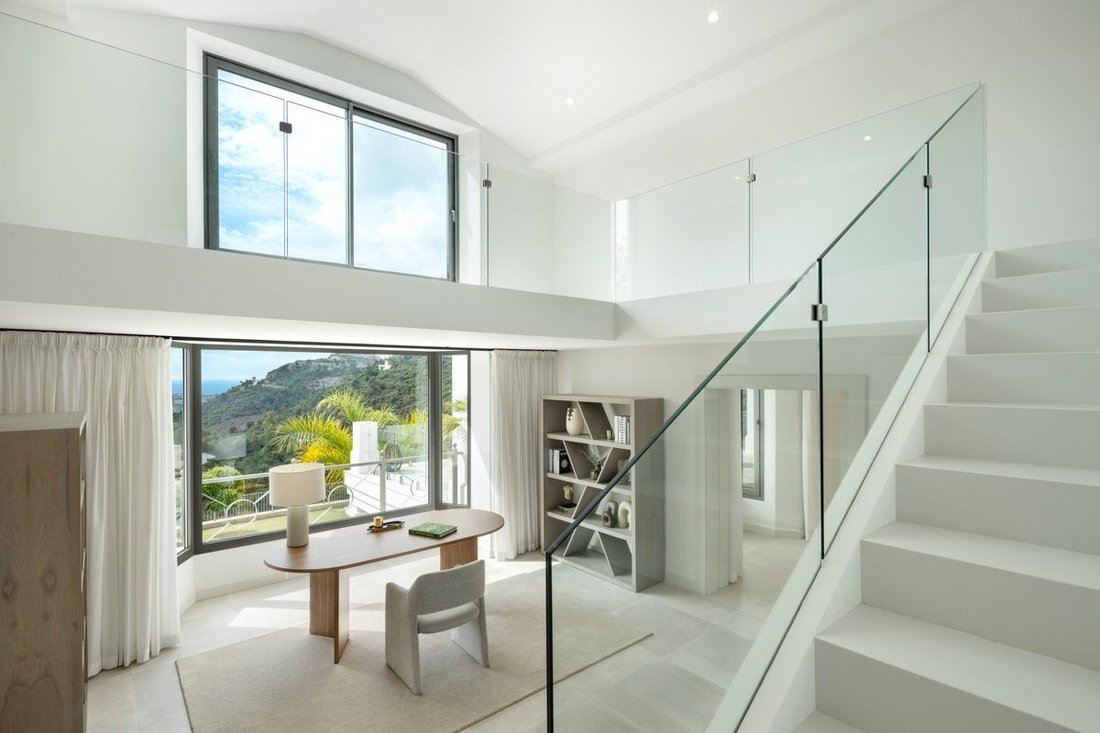 Villa in La Zagaleta, Benahavis, Andalusia 2 - 16085143