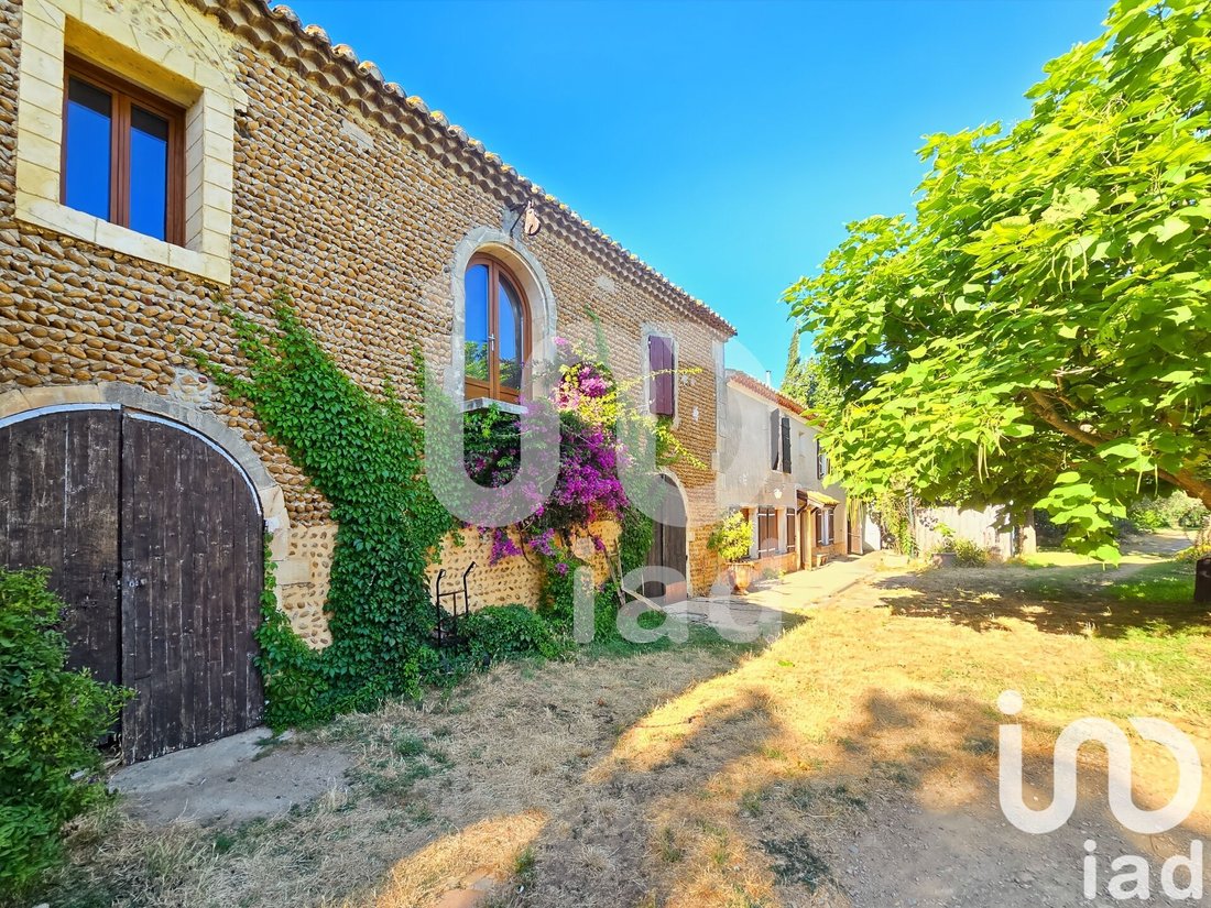 House in Arles, Provence-Alpes-Côte d'Azur, France 1 - 16084633