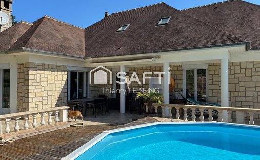 House in Navarre, Evreux, France 1