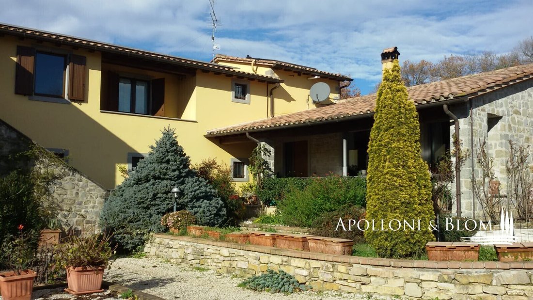 Villa in Lisciano Niccone, Umbria, Italy 2 - 11759876