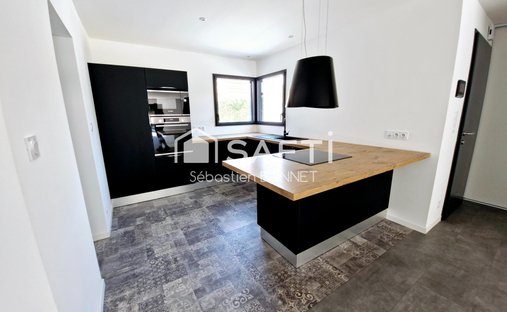 Castle for Sale in Anglès, Occitanie, France