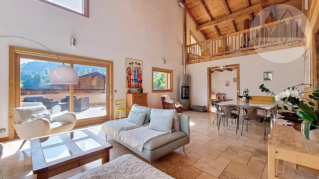 Chalet in Saint-Nicolas-la-Chapelle, Auvergne-Rhône-Alpes, France 1 - 16083919