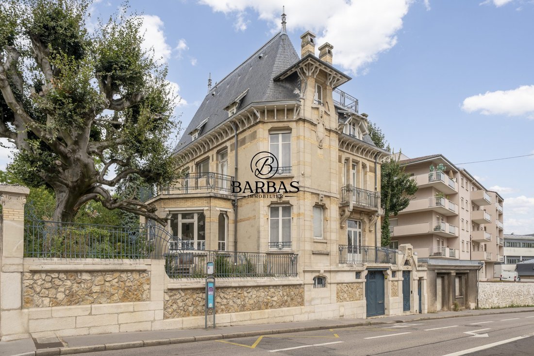 A Living Masterpiece: Nancy’s Art Nouveau Jewel by César, Gruber & Vallin