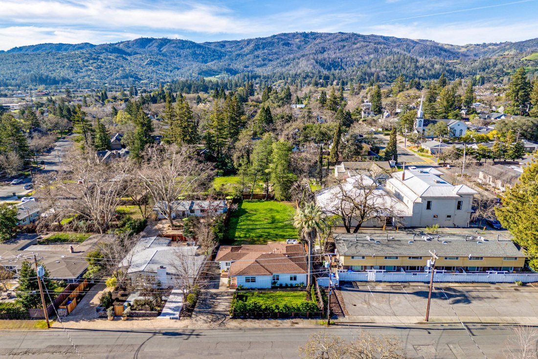 House in St. Helena, California, United States 1 - 16084774