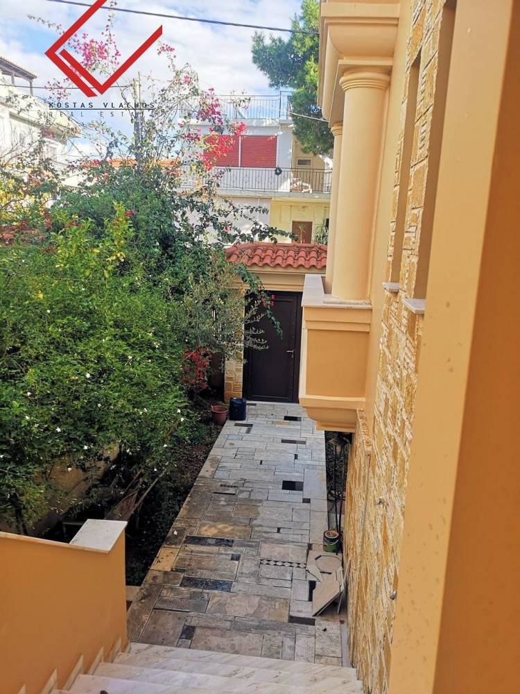 House in Vari, Attica, Greece 2 - 16085041