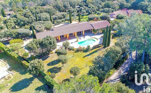 Casa a Ouest, Lorgues, Francia 1