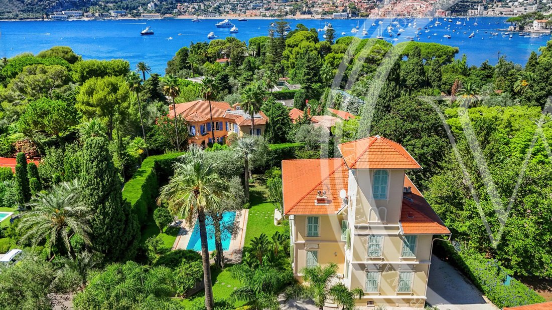 Villa à Côte d'Azur, Provence-Alpes-Côte d'Azur, France 3 - 16090607